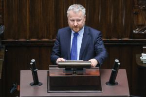 To nie my, to wy! W Sejmie o paradoksie: gigantyczne nakłady na zdrowie, dziura w NFZ i zadłużone szpitale