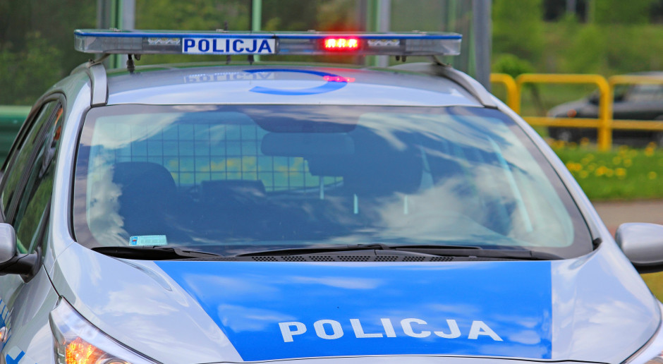 Sfałszowane leki i anaboliki z dostawą do paczkomatu. CBŚP rozbiło grupę, sześć osób zatrzymanych [WIDEO]