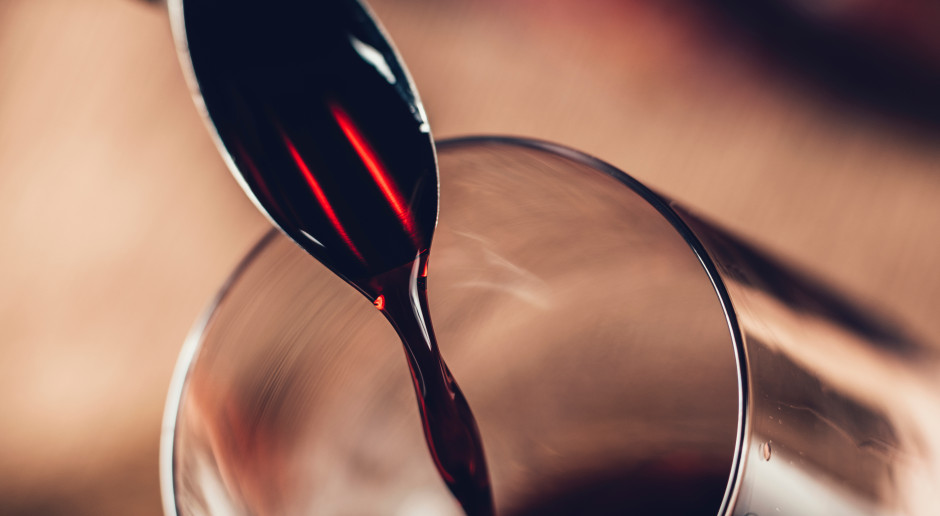 Przez wieki uważano, iż wzmacnia serce. Mit obalony: szkodzi każda ilość