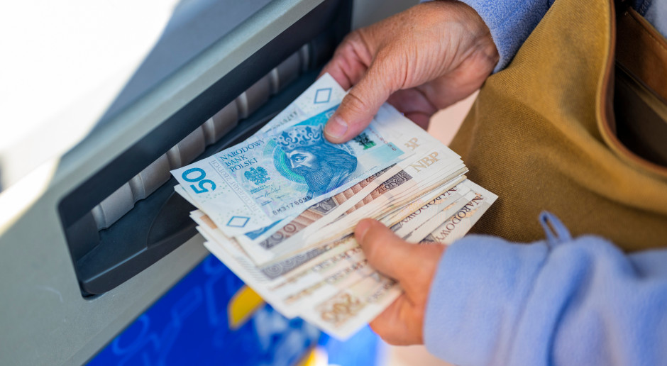 Potężne zmiany w płatnościach. Unia Europejska przyjęła nowe regulacje