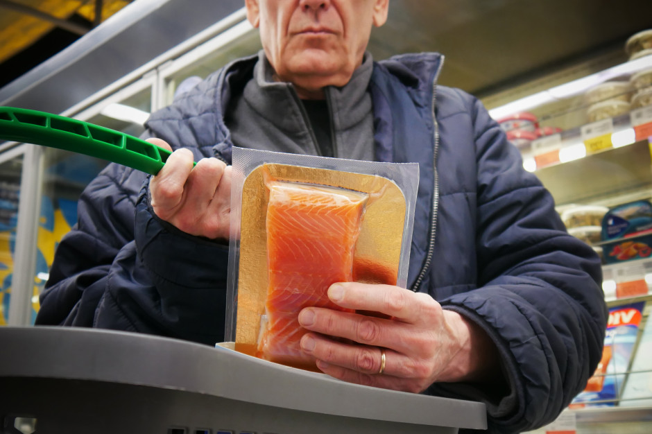 Koktajl pestycydów i metali ciężkich. Polacy wciąż się zajadają