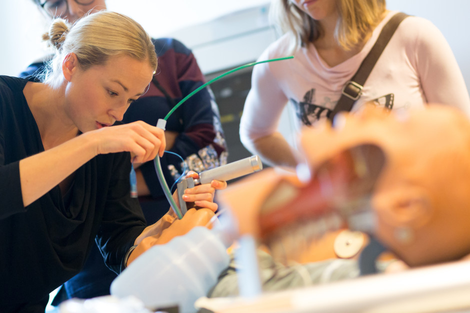 Progi punktowe na medycynę. Tak trzeba zdać maturę, by dostać się na studia lekarskie