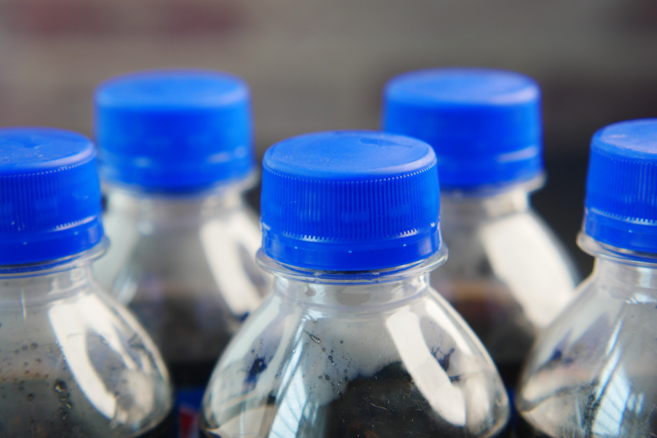 Kardiolog alarmuje: to śmierć w płynie. Sieje spustoszenie w całym ciele