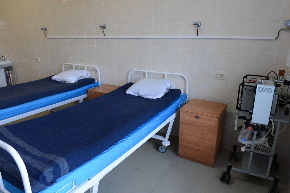 10 860,00 zł dla pielęgniarki. Areszty i więzienia szukają cywilów do pracy