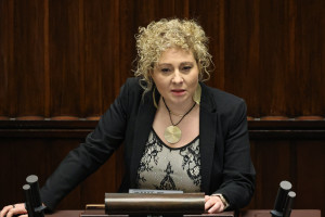 "Znieczulica" czy polityczna awantura? Burzliwa debata nad odwołaniem ministry zdrowia