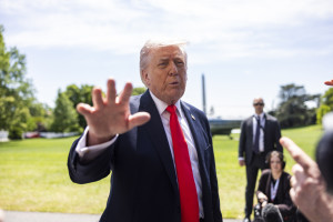 Zwrot w sprawie aborcji w USA. Sąd zamraża kluczowe przepisy