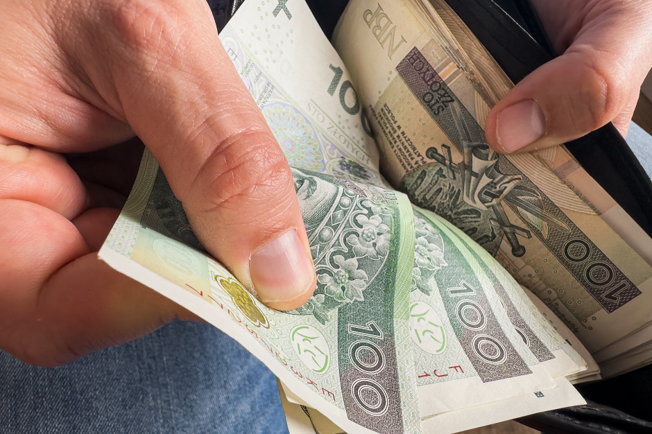 288 zł do emerytury co miesiąc, dożywotnio. Ten dodatek omija ZUS