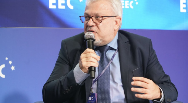 "Czy personel ma pilnować pustych łóżek?". Były wiceprezes NFZ odpowiada pielęgniarkom