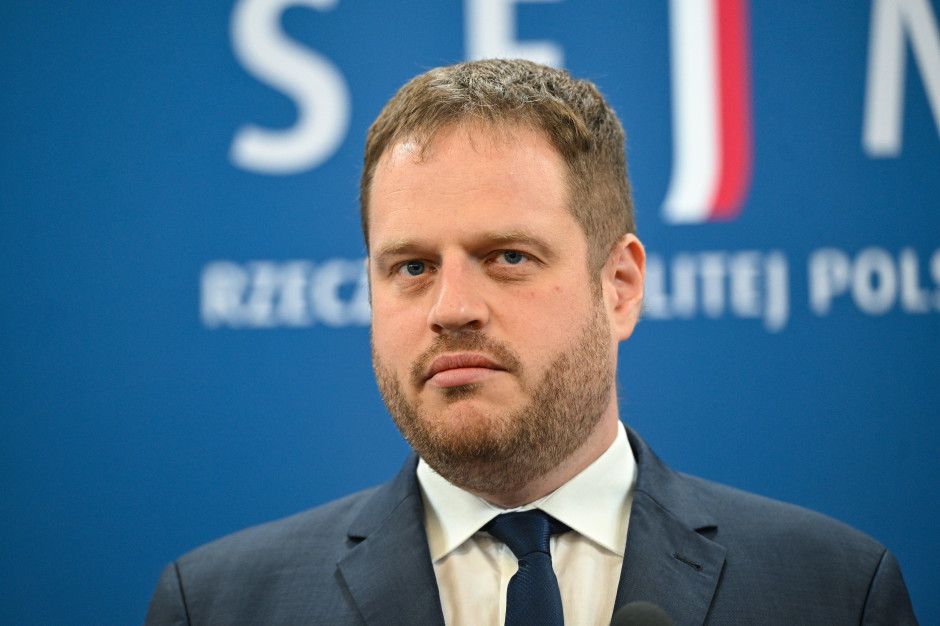 Były wiceminister zdrowia: "Priorytet osób zdrowych nad cierpiącymi to kompletny absurd"