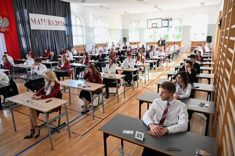Matura z biologii: takie wyniki trzeba mieć, aby dostać się na medycynę. Egzamin 8 maja