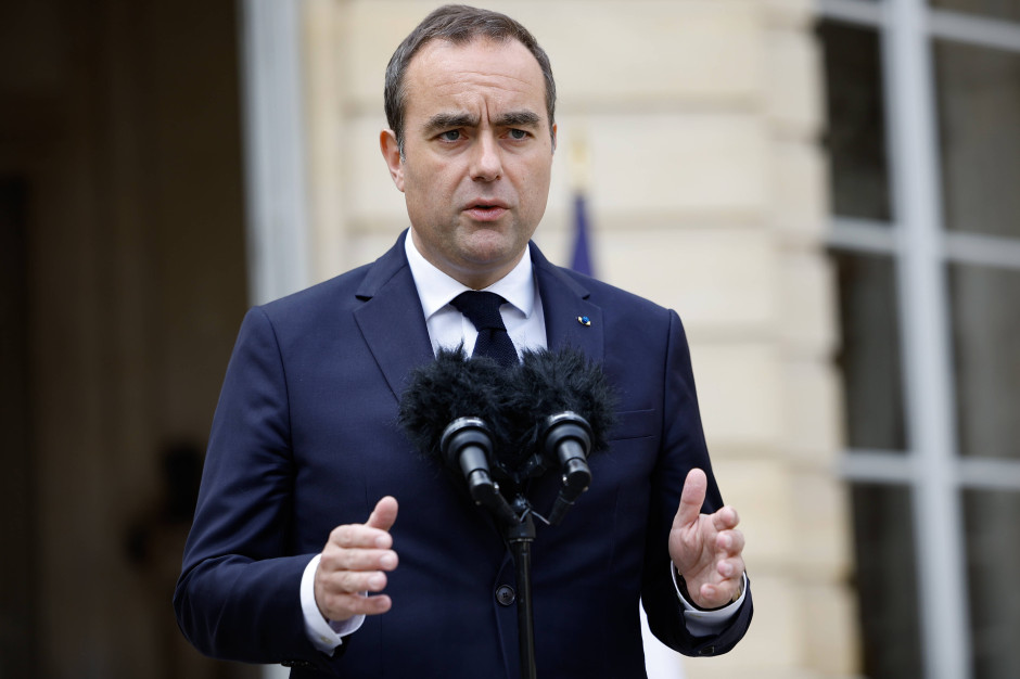 Premier Francji: jeden z Francuzów ewakuowanych z MV Hondius ma objawy hantawirusa