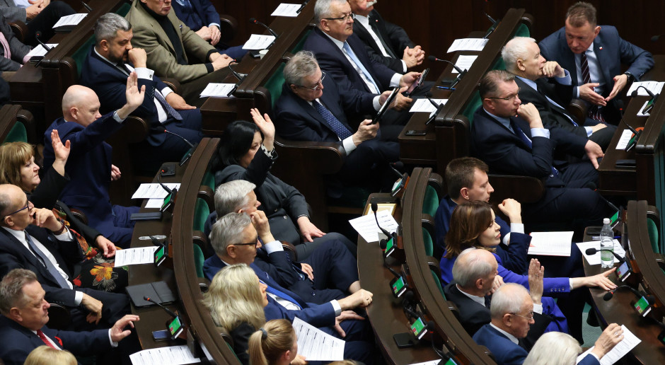 Medycy spoza UE zyskają więcej czasu? 13 maja prace w Sejmie nad kontrowersyjną poprawką