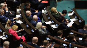 Co z lekarzami z Ukrainy bez certyfikatu językowego? Projekt z kontrowersyjną poprawką wraca do komisji