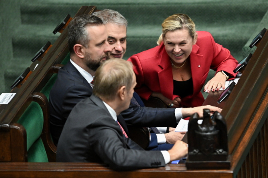 1 września: surowe kary i depozyty na telefony. MEN podało szczegóły
