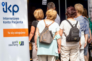Aplikacja zinterpretuje wyniki, oceni, czy jechać na SOR. Nowość dla pacjentów jeszcze w tym roku