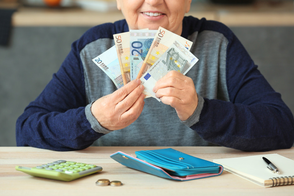 Emerytura dla Polaków pracujących w Niemczech. 5 lat wystarczy, żeby dostać wypłatę w euro