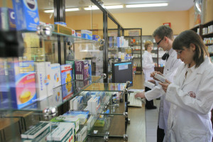 Burza po słowach Cejrowskiego. NFZ ujawnia prawdę o "darmowych lekach dla Ukraińców"