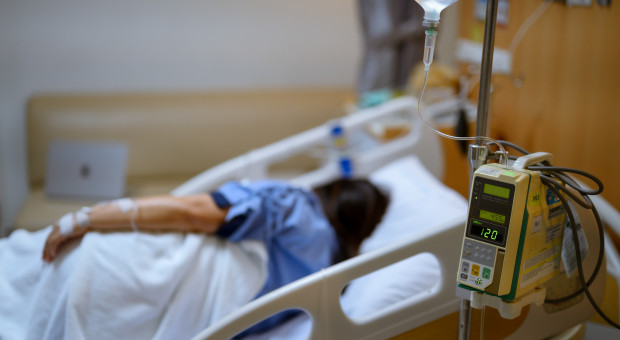 Terapia za milion, kontrakt z NFZ na 200 tys. zł. Neurolodzy: doszliśmy do ściany