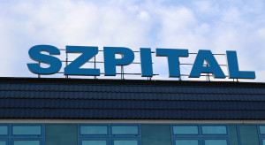 Lekarze i pielęgniarki nie będą już pilnować pustych łóżek. Zmiany w zasadach weekendowej obsady