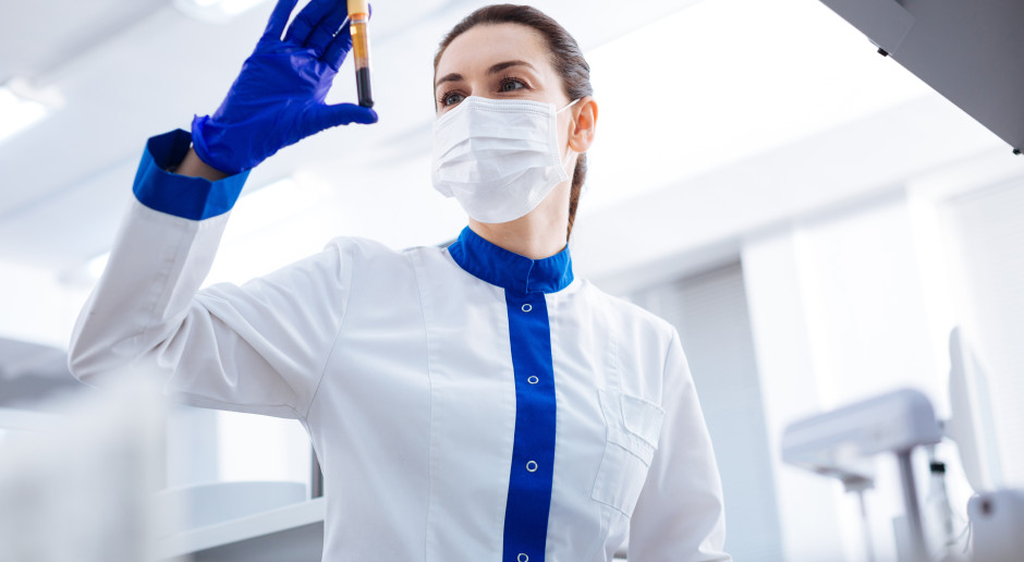 Ebola znów niepokoi świat. Procedury uruchomiono także we Włoszech