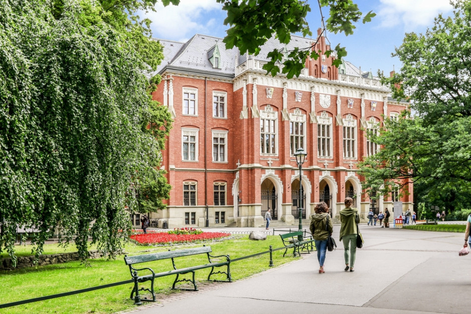 Nowe zasady rekrutacji na medycynę. Będzie jeden przedmiot mniej