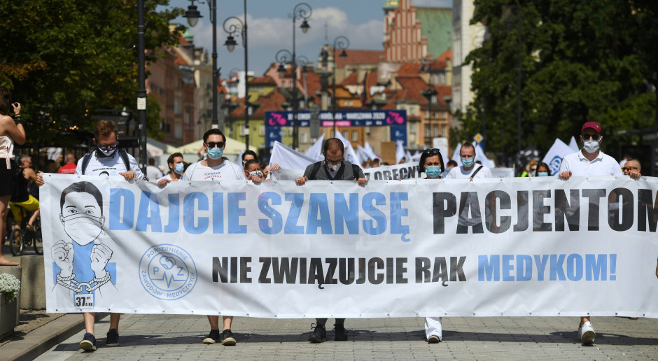 9 mld zł na podwyżki dla medyków. Zapłaci Narodowy Fundusz Zdrowia