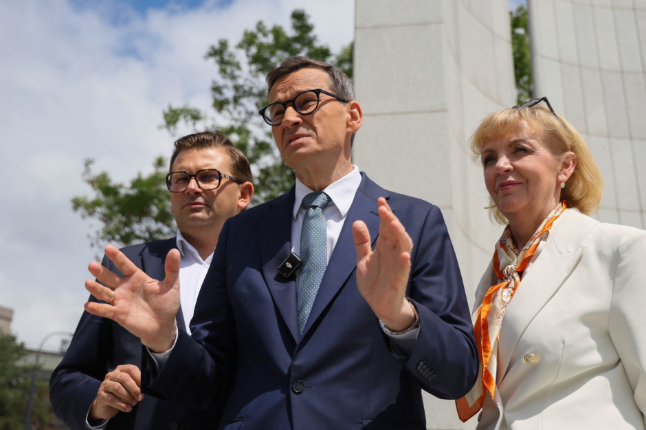 157 zł dla lekarza. Pomysł PiS na zarobki medyków: Morawiecki przedstawił trzy punkty