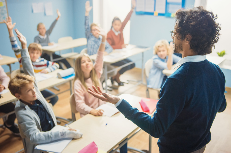 Nauczyciele chcą specjalnego dodatku. To ekwiwalent za brak pracy zdalnej