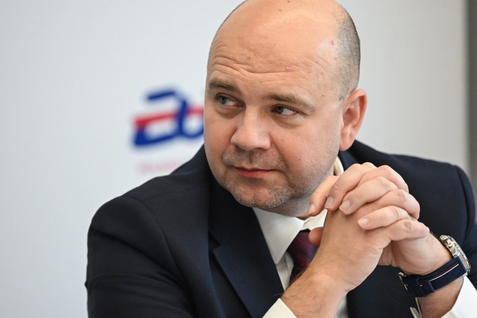 Lex Szarlatan po poprawkach. "Uprawnienia należy udzielać ostrożnie"