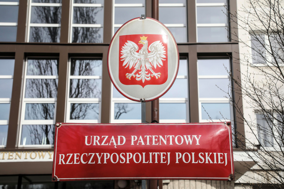 Dlaczego tańszy lek nie trafia od razu do aptek? Gra idzie o miliony, potrzebny lepszy system orzekania