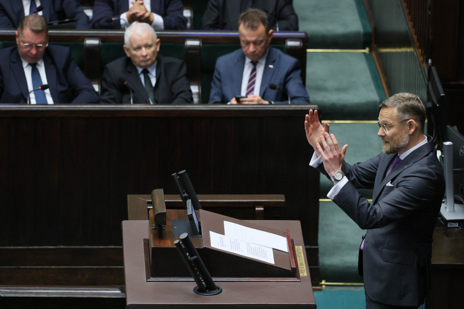 Sejm za pełnym śledzeniem zarobków lekarzy. Nikt nie był przeciw