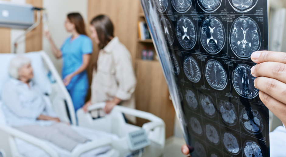 600 tys. Polaków żyje z otępieniem. Zbyt późna diagnoza zamyka drogę