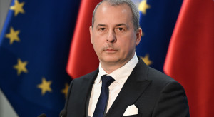 Raport o zarobkach lekarzy już w październiku. "Nie zamierzamy śledzić indywidualnych osób"