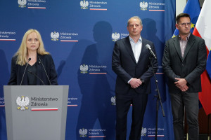 "Występujemy o dodatkową analizę". Ministra zdrowia o podwyżkach dla medyków