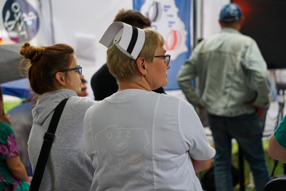 Pielęgniarki pilnie chcą wcześniejszych emerytur. Kryterium: charakter pracy