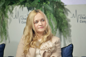 Ministra zdrowia ujawnia swoje zarobki. Pokazała, skąd pochodzą