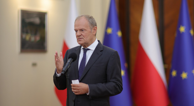 Limity wynagrodzeń i czasu pracy lekarzy. Rząd daje pół roku na zmianę umów