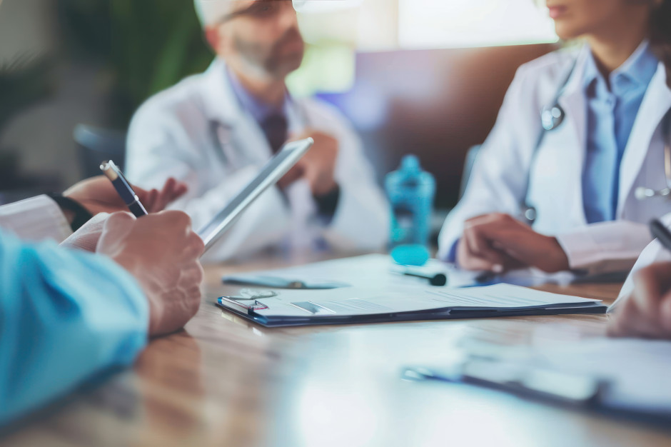 Jedna choroba, dwa oblicza. Skuteczne leczenie ATTR wymaga współpracy neurologów i kardiologów