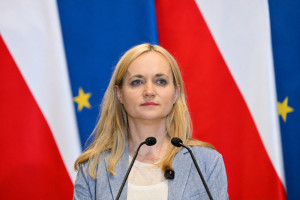 Ministra zdrowia przed spotkaniem z prezesem Jankowskim: limit 240 zł zostaje