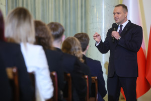 Rewolucja w szkołach i przedszkolach. Nowy zakaz w rękach prezydenta