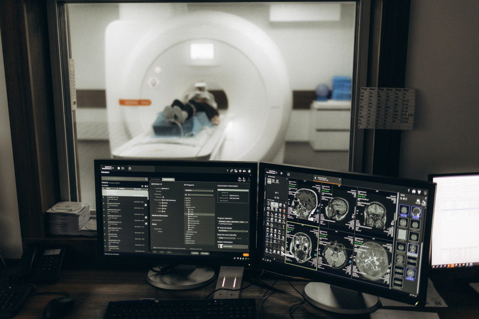 Nowa metoda analizy obrazu rezonansu opracowana. Pomoże to diagnostykę uszkodzeń nerwy wzrokowego