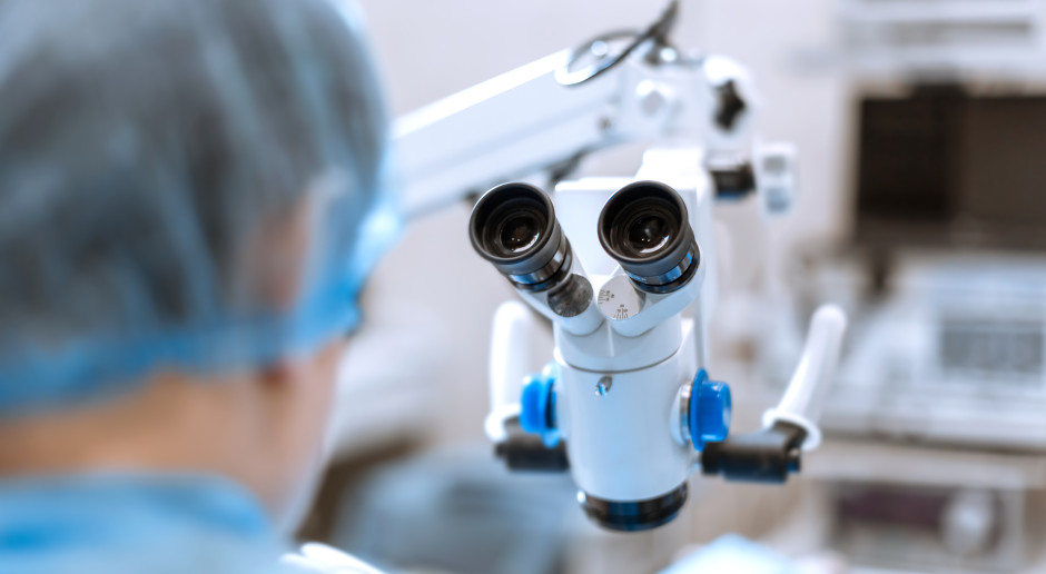 "Działa jak nawigacja samochodowa". Neurochirurdzy zoperowali glejaka