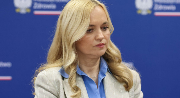 Ministra zdrowia: limit 240 zł za godzinę pracy lekarza możliwy od 1 stycznia