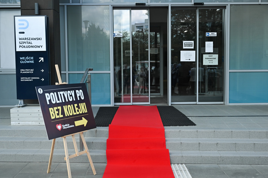 Limit na pensje medyków, koniec z omijaniem kolejek. Te projekty mają uderzać w patologie