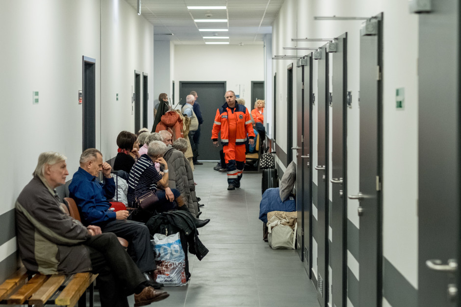 Były prezes NFZ: trzeba ograniczyć świadczenia w małych, niewydolnych szpitalach