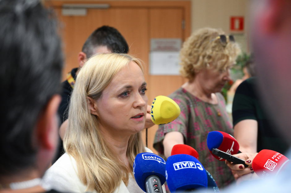240 zł za godzinę i jeden główny pracodawca. Ministerstwo zdrowia ujawnia harmonogram reform