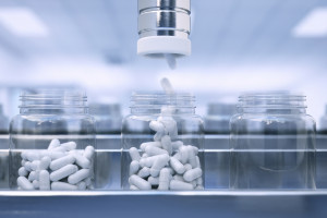 Zaskakujące wykorzystanie CO2. Może pomóc w bezpiecznej produkcji leków