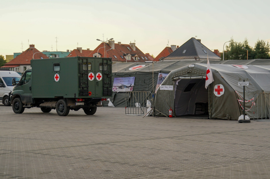Wojskowa służba zdrowia przegrywa z rynkiem cywilnym. "Problemem nie tylko płace"