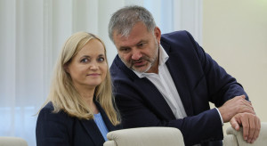 Pakiet reform w zdrowiu: e-rejestracja do 2027, monitoring kolejek i nowe zasady wynagrodzeń