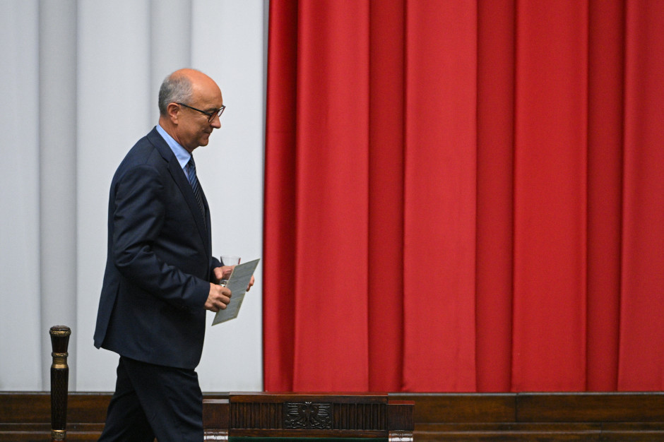 Ostatnie posiedzenie Sejmu przed przerwą. Restrykcyjne przepisy ws. alkoholu i oszustów udających lekarzy